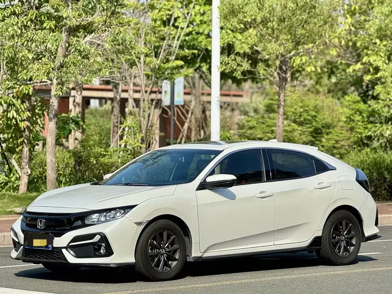 Honda Civic — фото 1