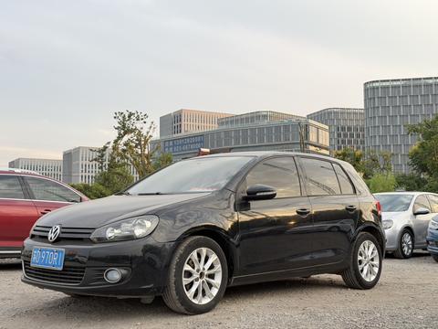 Volkswagen Golf 2012 1.6 AT Comfort