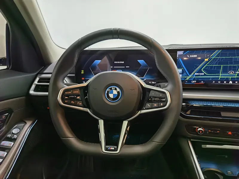 BMW i3 — фото 16