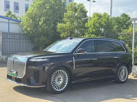 VOYAH Taishan PHEV