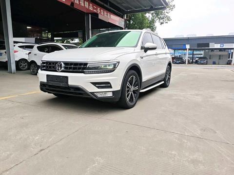 Volkswagen Tiguan L L 2017 330TSI AT Flagship