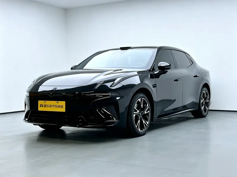 Lynk & Co 07 EM-P 126 Max