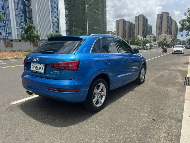 Audi Q3 — фото 6
