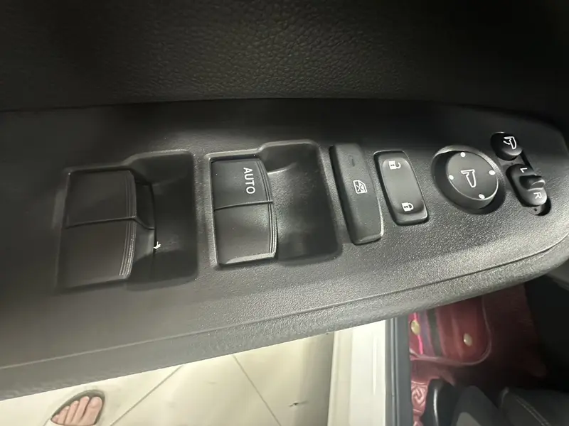 Honda XR-V 1.5L CVT — фото 17