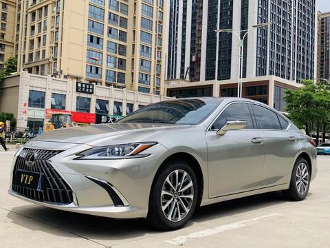 Lexus ES 2024 200 Премиум-версия
