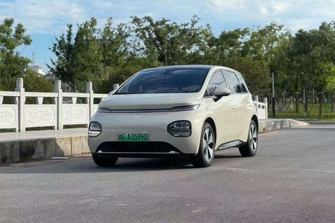 Baojun Yunduo