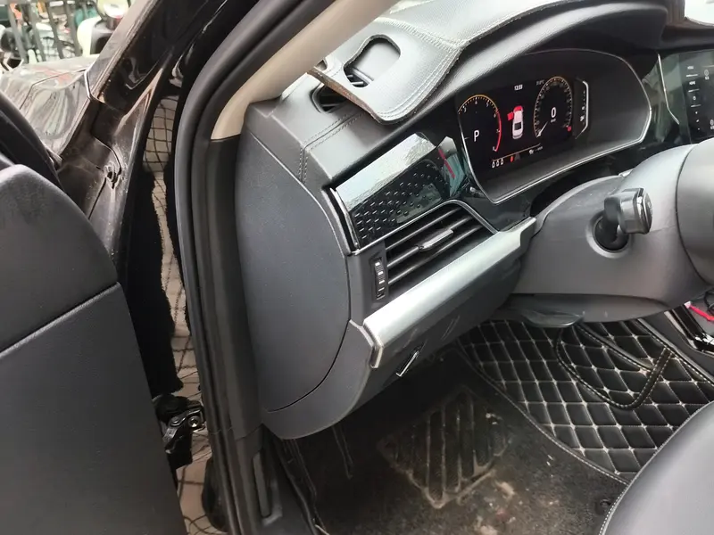 Volkswagen Passat — фото 13