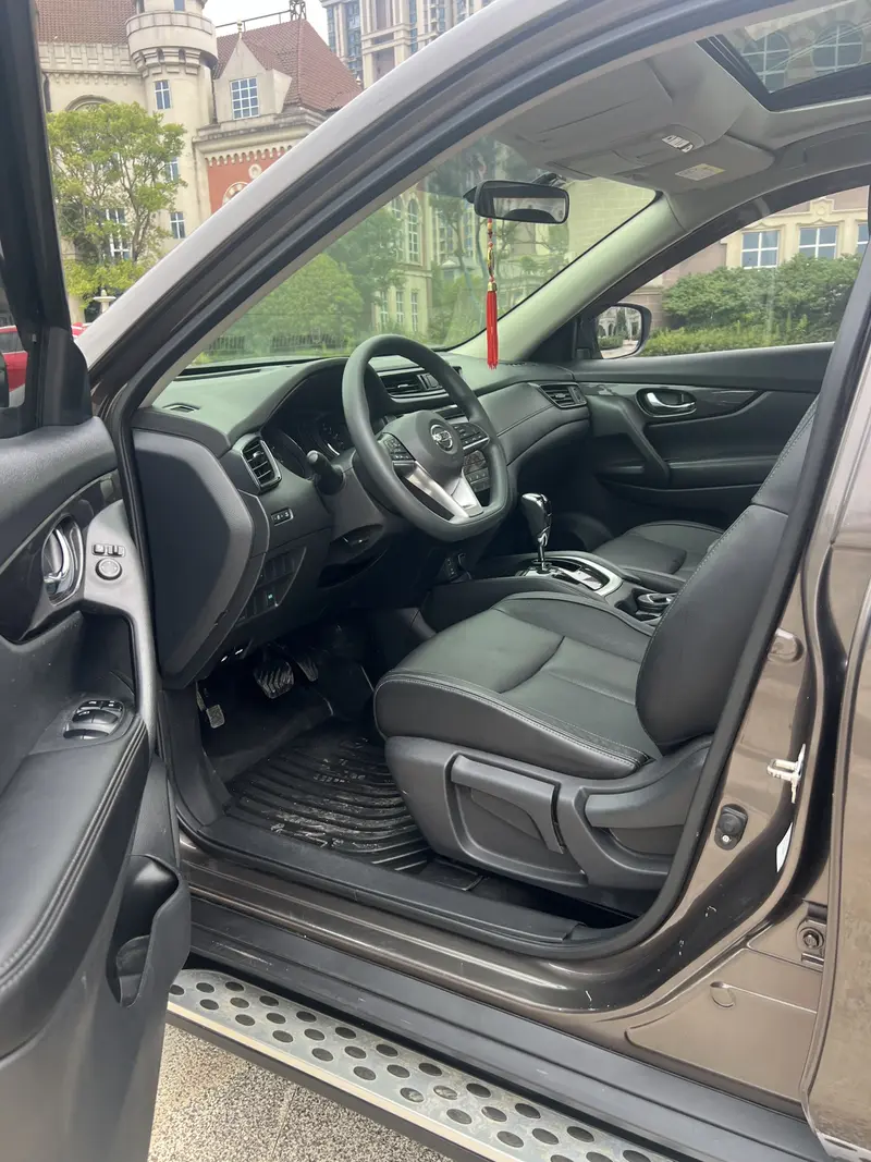 Nissan X-Trail 2.0L CVT комфорт 2WD — фото 13