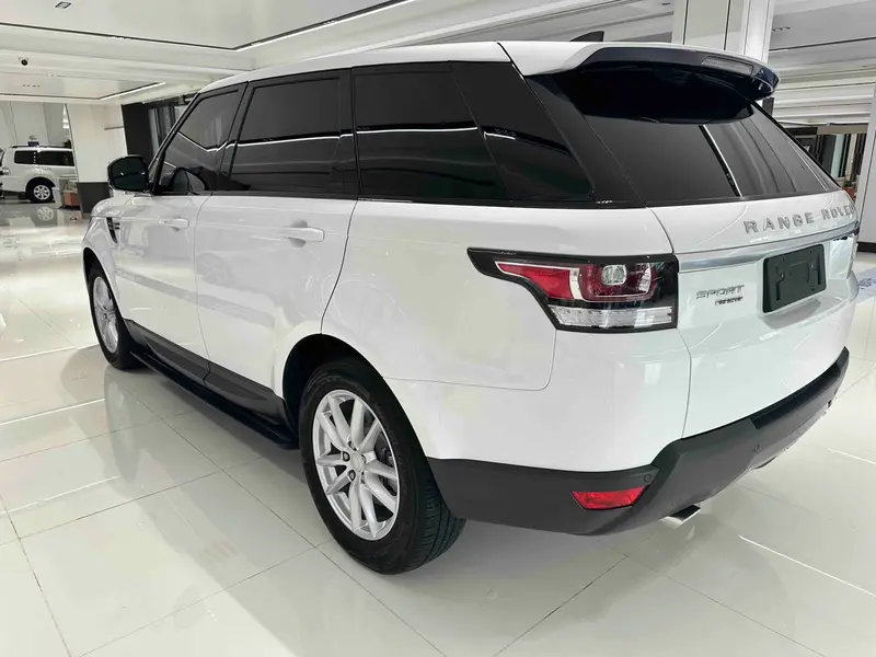 Land Rover Range Rover Sport 3.0 V6 SC SE — фото 3