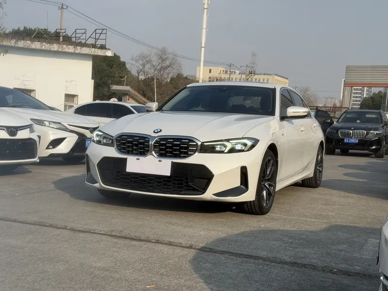 BMW 3 Series — фото 1