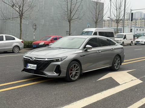 Chery Arrizo 8