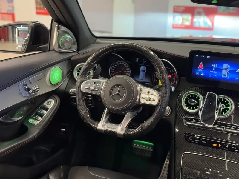 Mercedes-Benz GLC AMG — фото 10