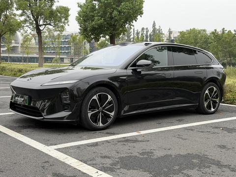 Nio ET5T