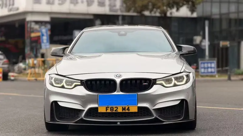 BMW M4 — фото 2