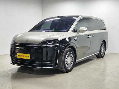 Luxeed V9