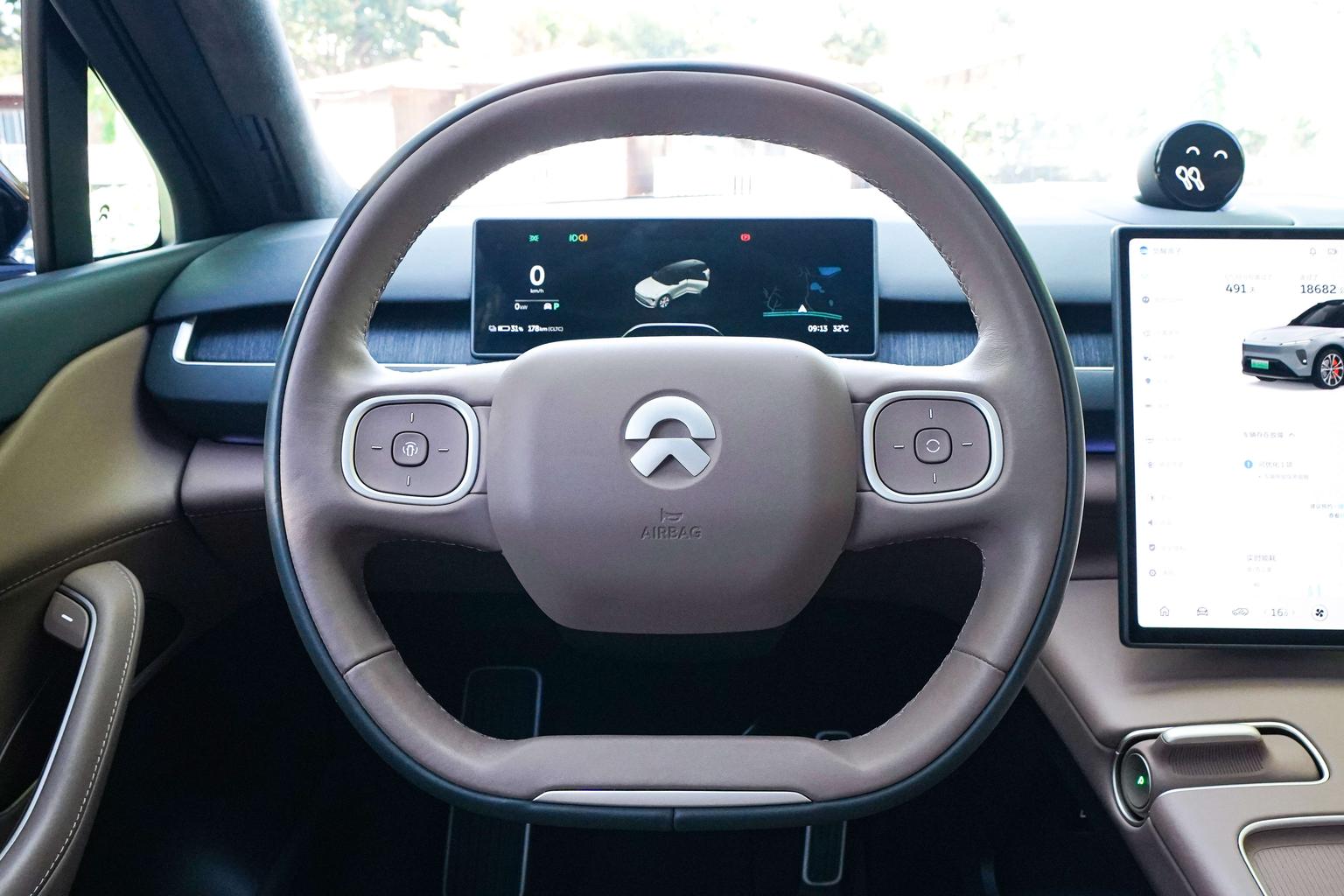 NIO ES8 2024 100kWh