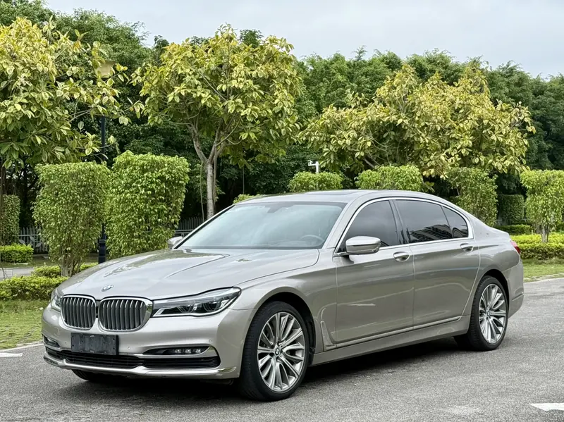 BMW 7 740 Li
