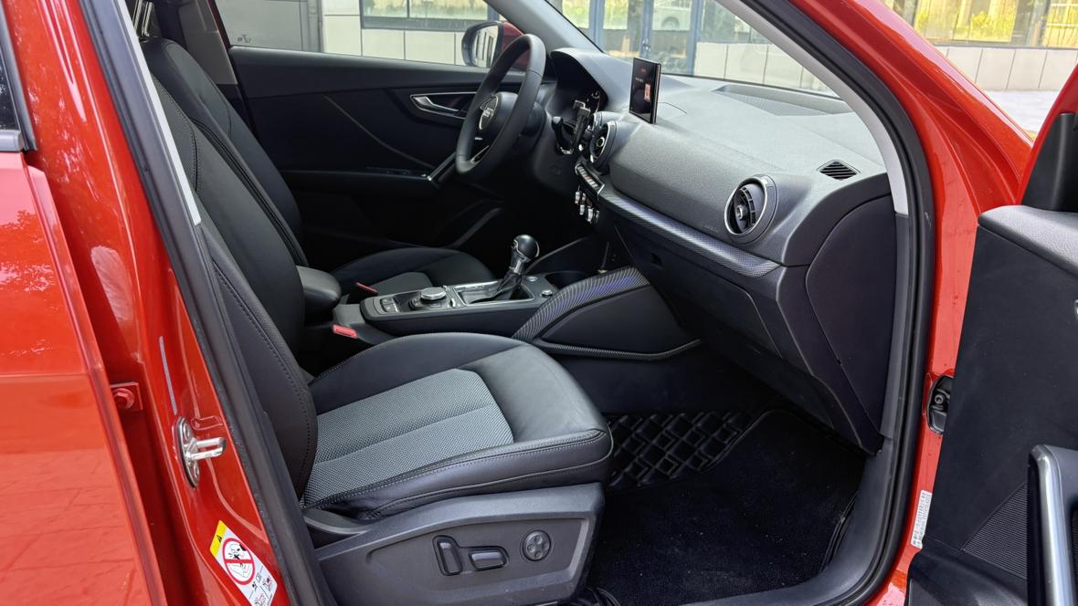 Audi Q2L 2020 35TFSI Fashion