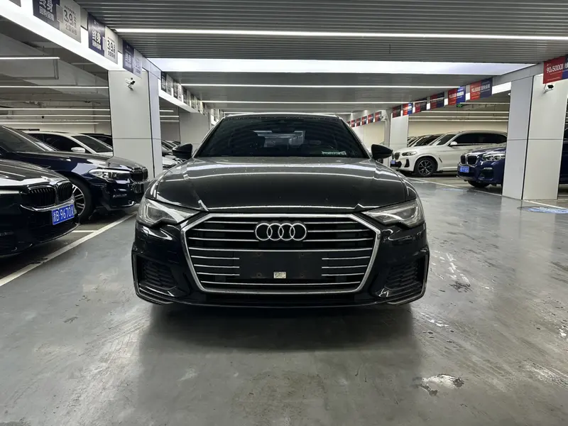 Audi A6L — фото 2