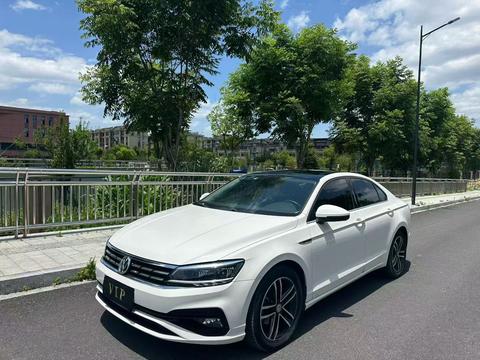 Volkswagen Lamando