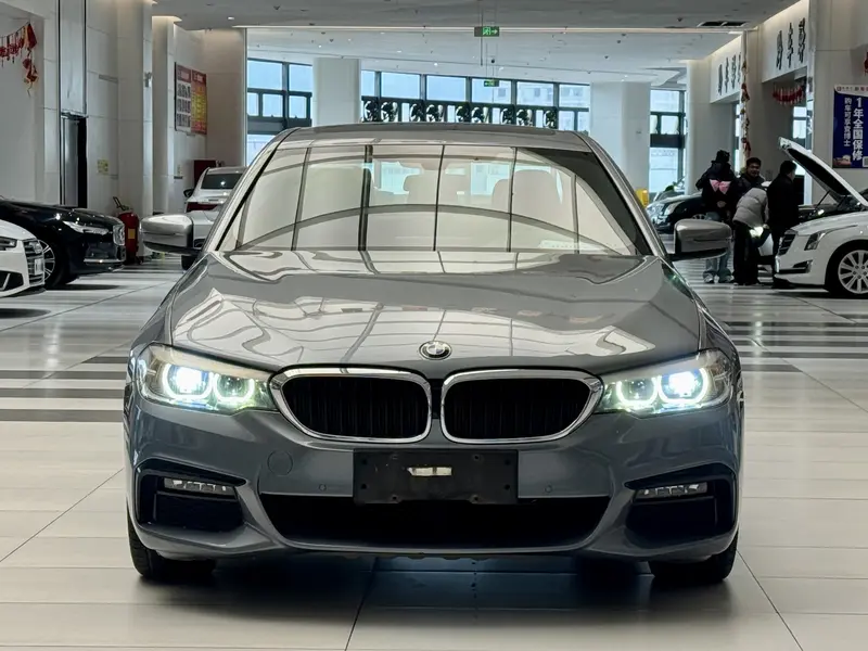 BMW 5 Series — фото 2