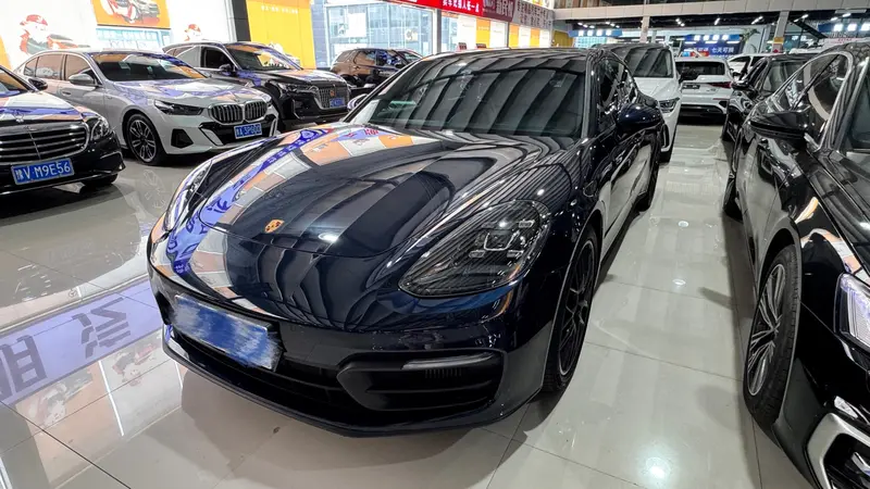 Porsche Panamera 4 2.9 T