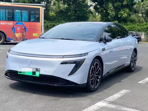 Nissan N7