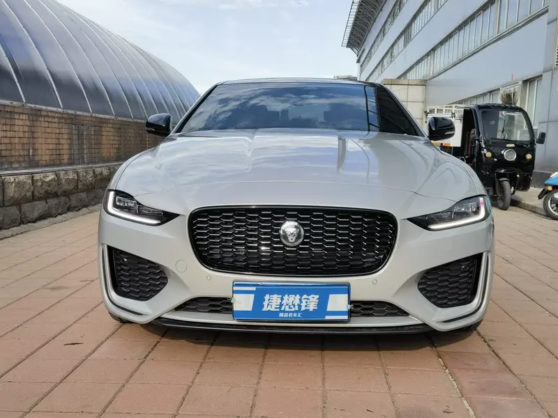 Jaguar XEL 2.0 T 250 PS R-DYNAMIC 90 — фото 2