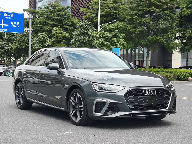 Audi A 4 L 40 TFSI — фото 3