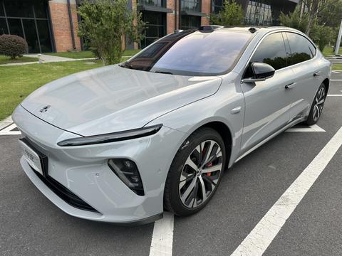 Nio ET7