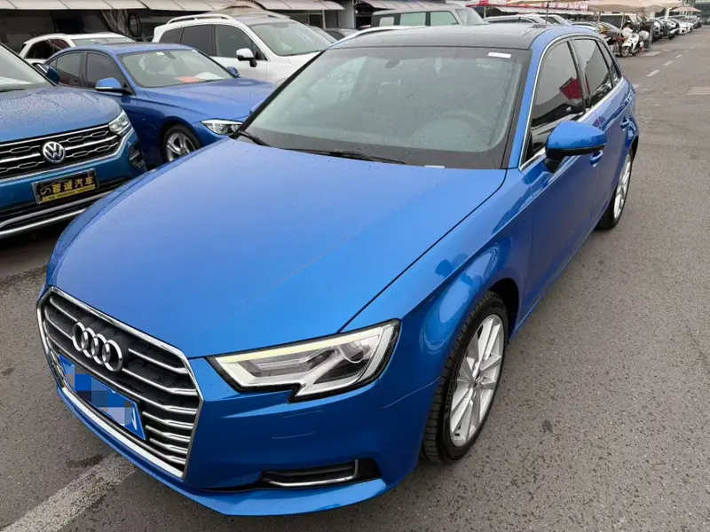 Audi A3 — фото 1
