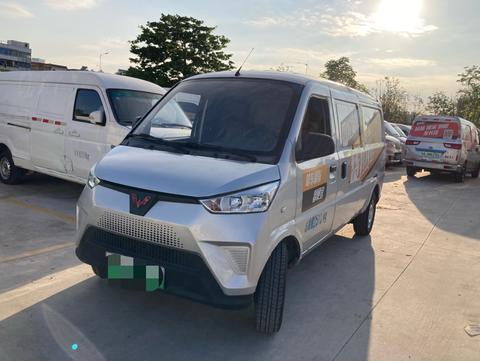 Wuling EV50