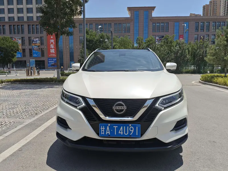 Nissan Qashqai — фото 2