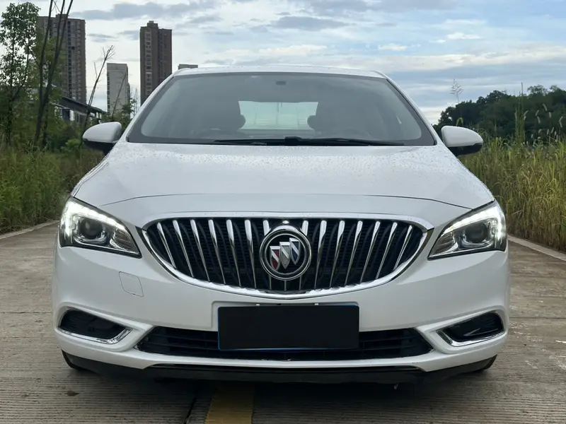 Buick Verano 15S автомат базовая — фото 2