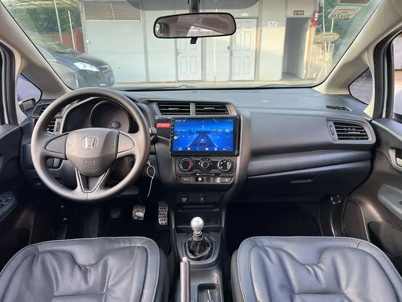 Honda Fit — фото 7