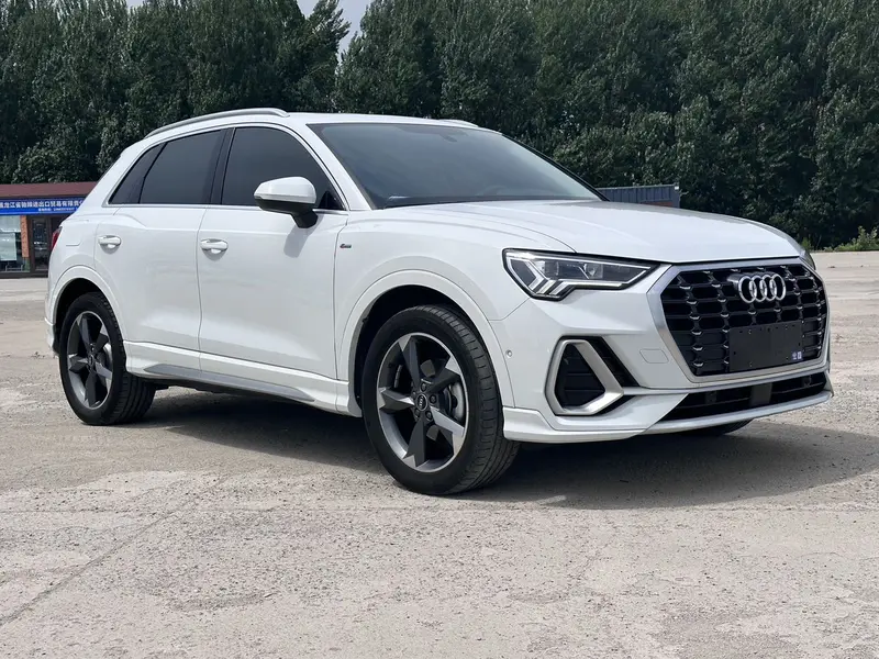 Audi Q3 — фото 3