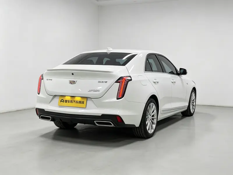 Cadillac CT4 — фото 7