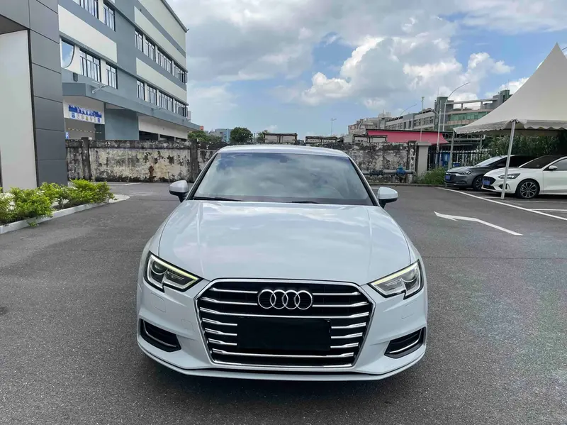 Audi A3 — фото 2