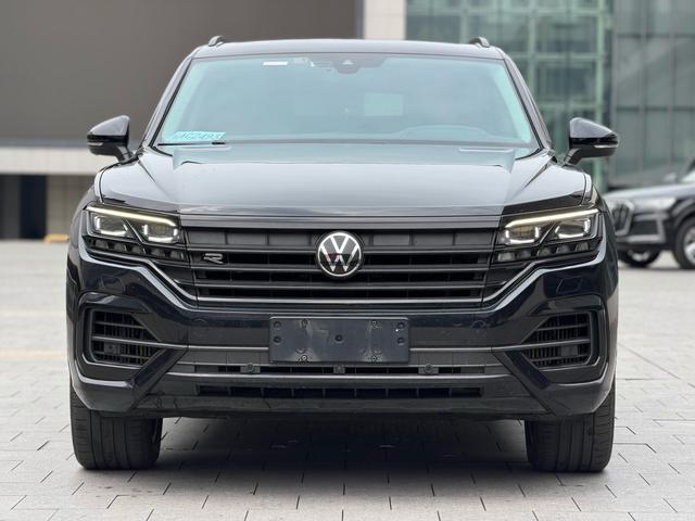 Volkswagen Touareg id 4392315 из Китая 13