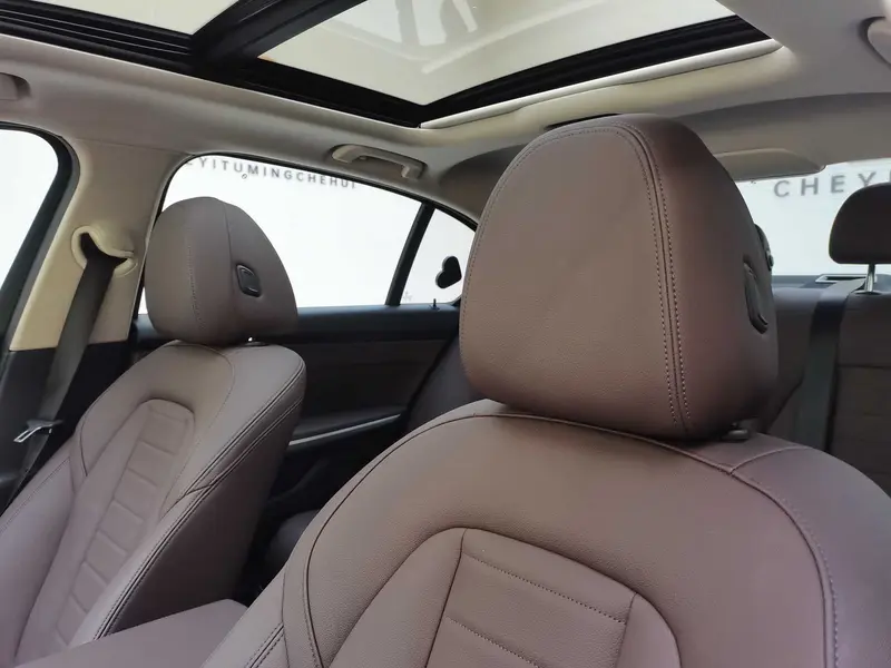 BMW 3 Series — фото 16