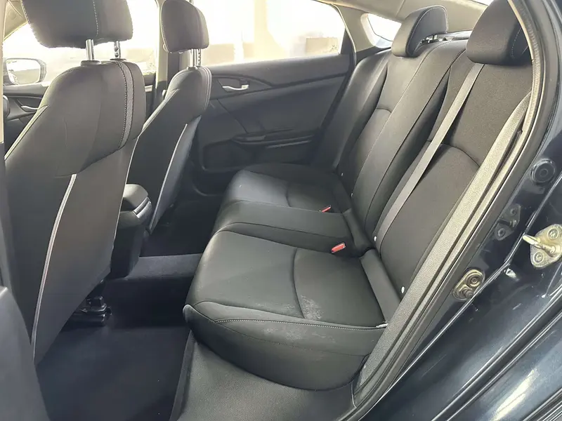 Honda Civic — фото 10