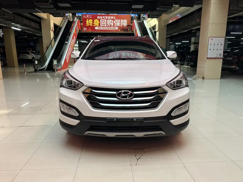 Hyundai Santa Fe — фото 2
