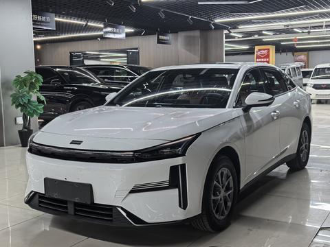 Geely Galaxy L6