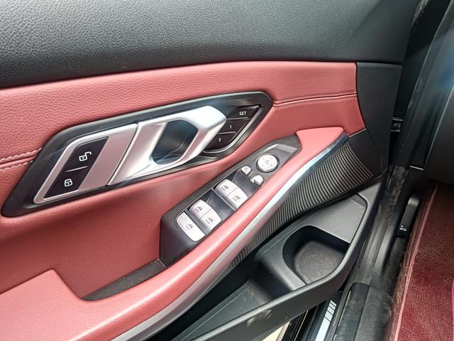 BMW 3 series id 4387643 из Китая 9