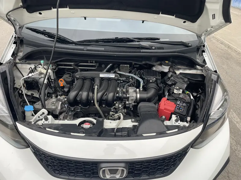 Honda Fit — фото 9