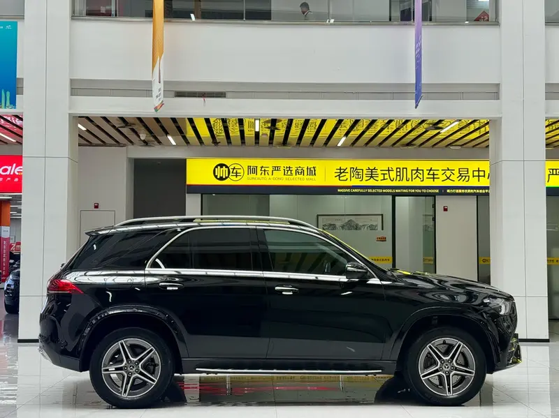 Mercedes-Benz GLE — фото 7