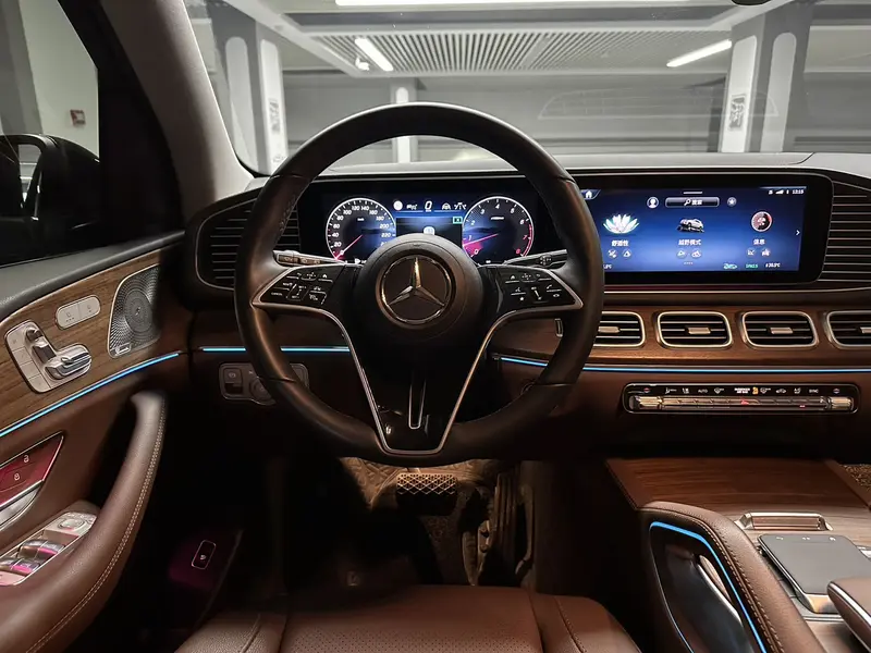 Mercedes-Benz GLE — фото 11