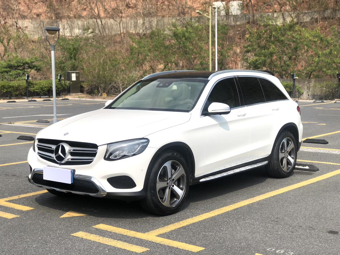 Mercedes-Benz GLC 2016 GLC 260 4MATIC Luxury