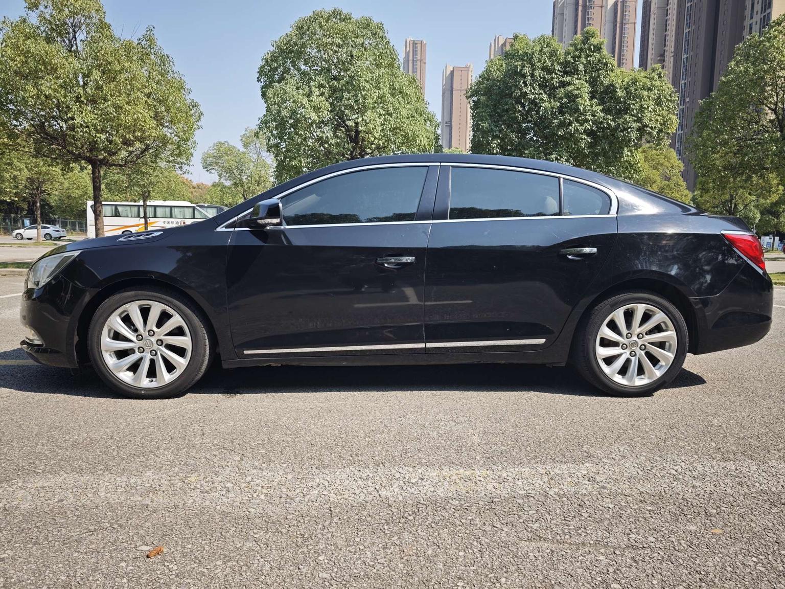 Buick LaCrosse — фотографии объявления, Фото 5