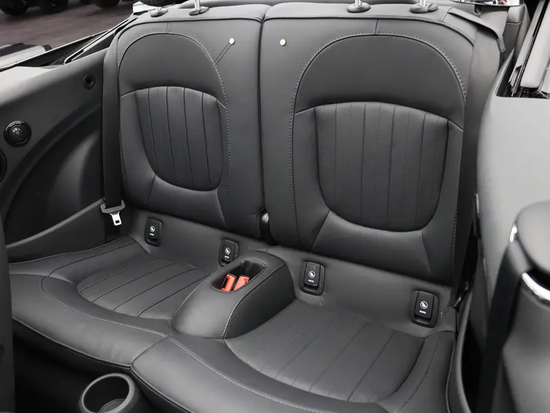 MINI 2.0 T COOPER S CABRIO — фото 16